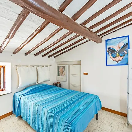 Apt In Medieval Village Silence Path - Happy Apartamento